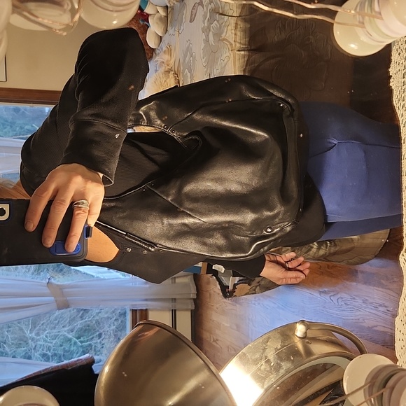 Genuine Leather Kenneth Cole hobo bag - Picture 9 of 10